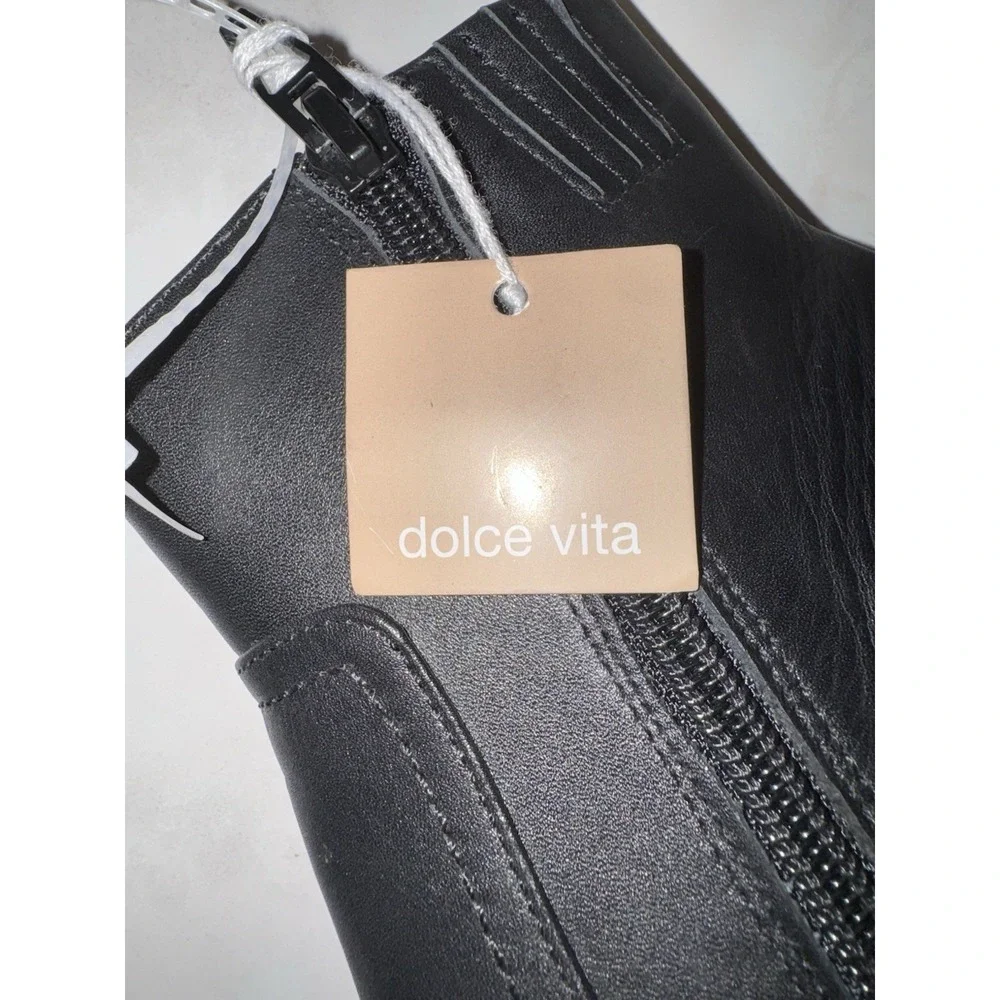 NWOB‎ Dolce Vita womens Fahari H2o Boots Size 6